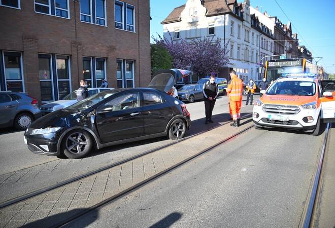 
		Heidelberg-Bergheim:  Vier Personen bei Bus-Unfall verletzt (Update)
		