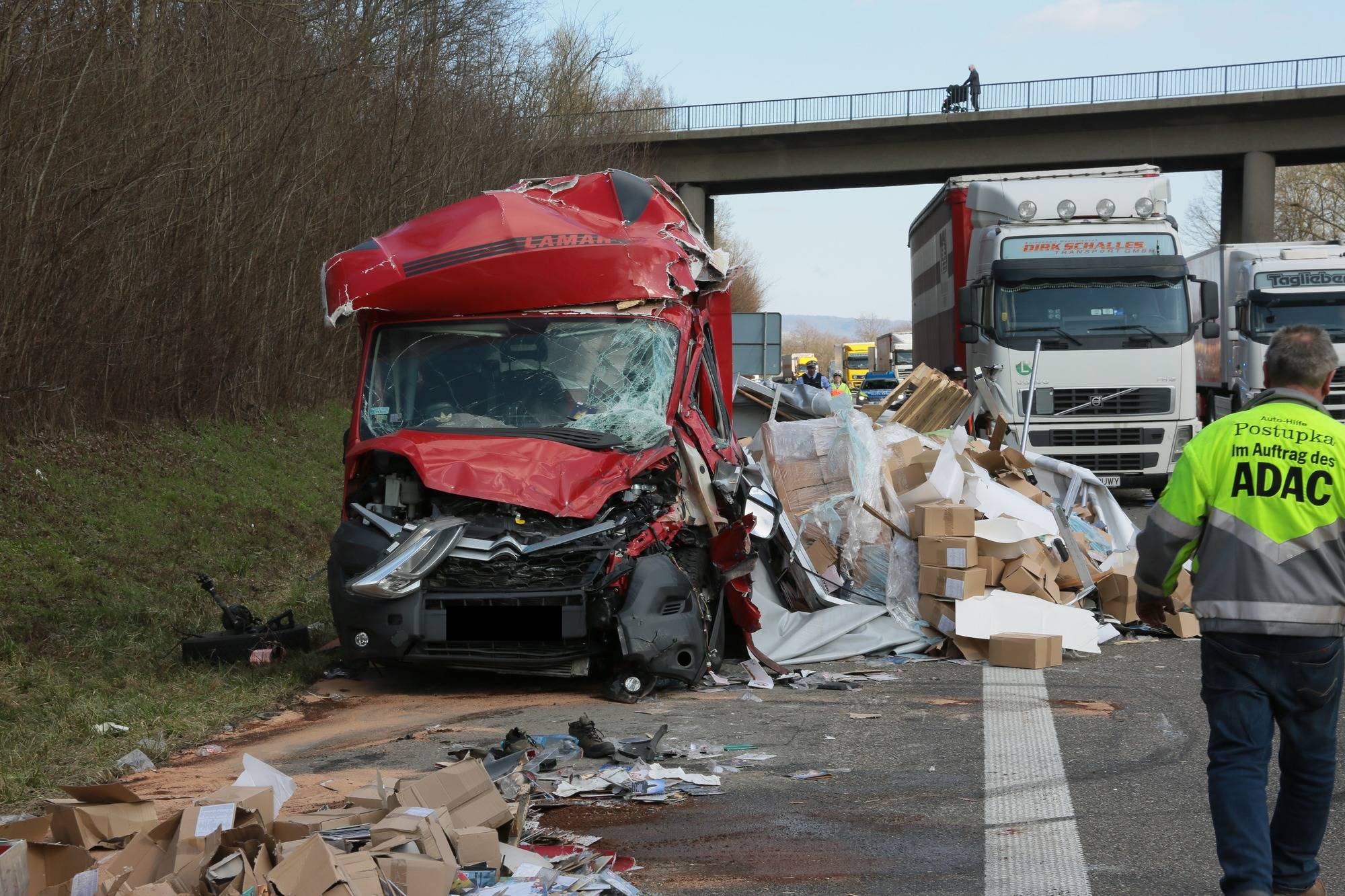 A6 Bei Untereisesheim: Vollsperrung Nach Lkw-Unfall - Polizeibericht ...