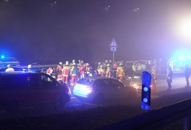 
		Mannheim:  Straßenbahn erfasst Fußgängerin
		