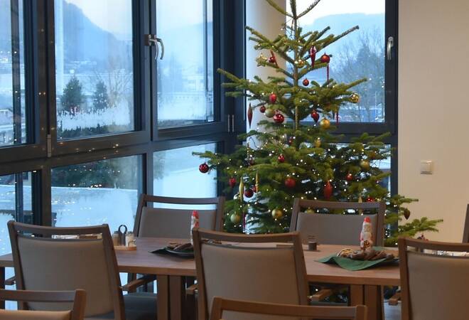 
		Neckarelz:  Weihnachten feiern sie nun im neuen 