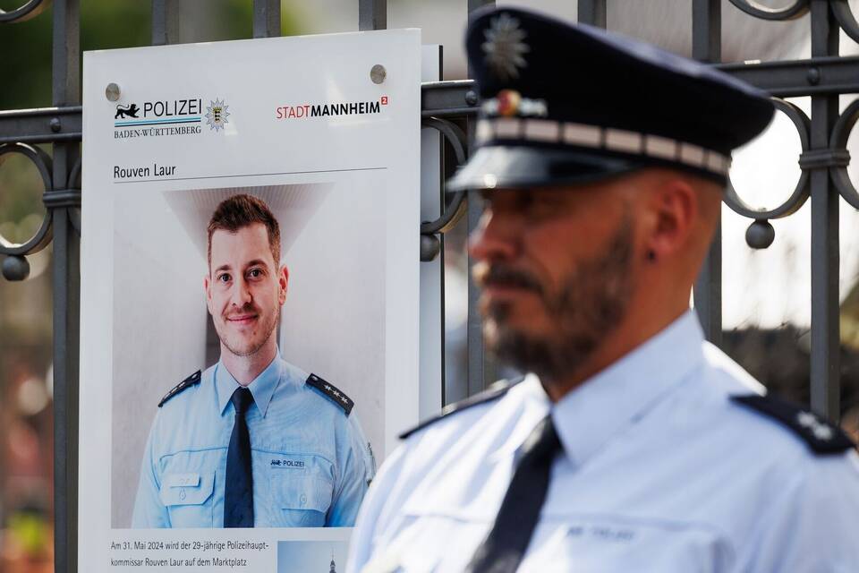 Gedenkveranstaltung für Polizeihauptkommissar Laur Gedenkveranstaltung für Polizeihauptkommissar Laur