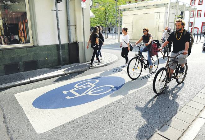 Heidelberg:  "Fahrradstraßen machen den Verkehr sicherer"