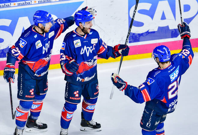 
		Transfer-Ticker Adler Mannheim:  Adler Mannheim verpflichten russisches Eishockey-Talent Ischakow (Update)
		