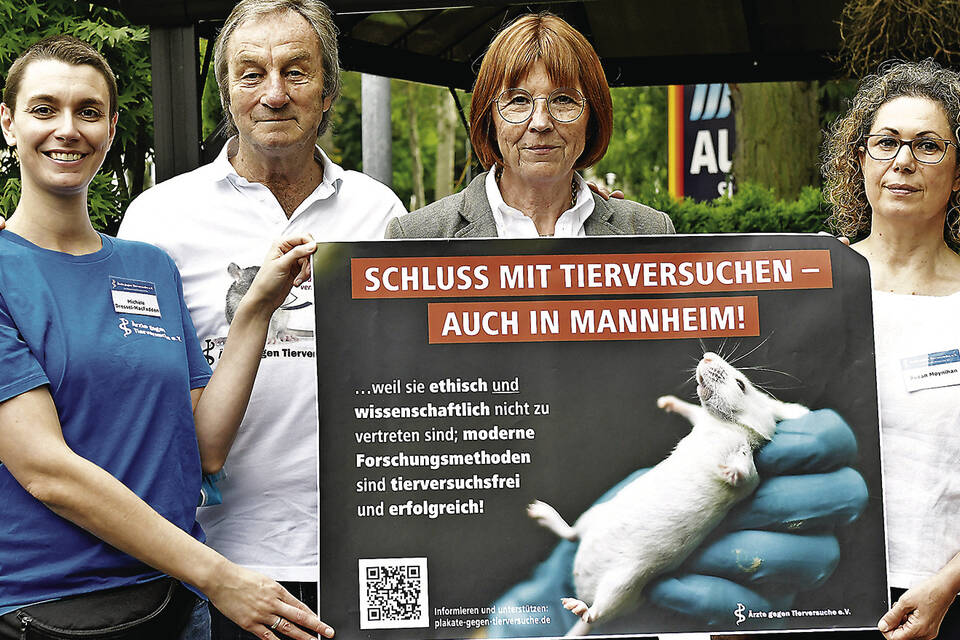 Mannheim: Verein "Ärzte Gegen Tierversuche" Will Mit Plakataktion ...