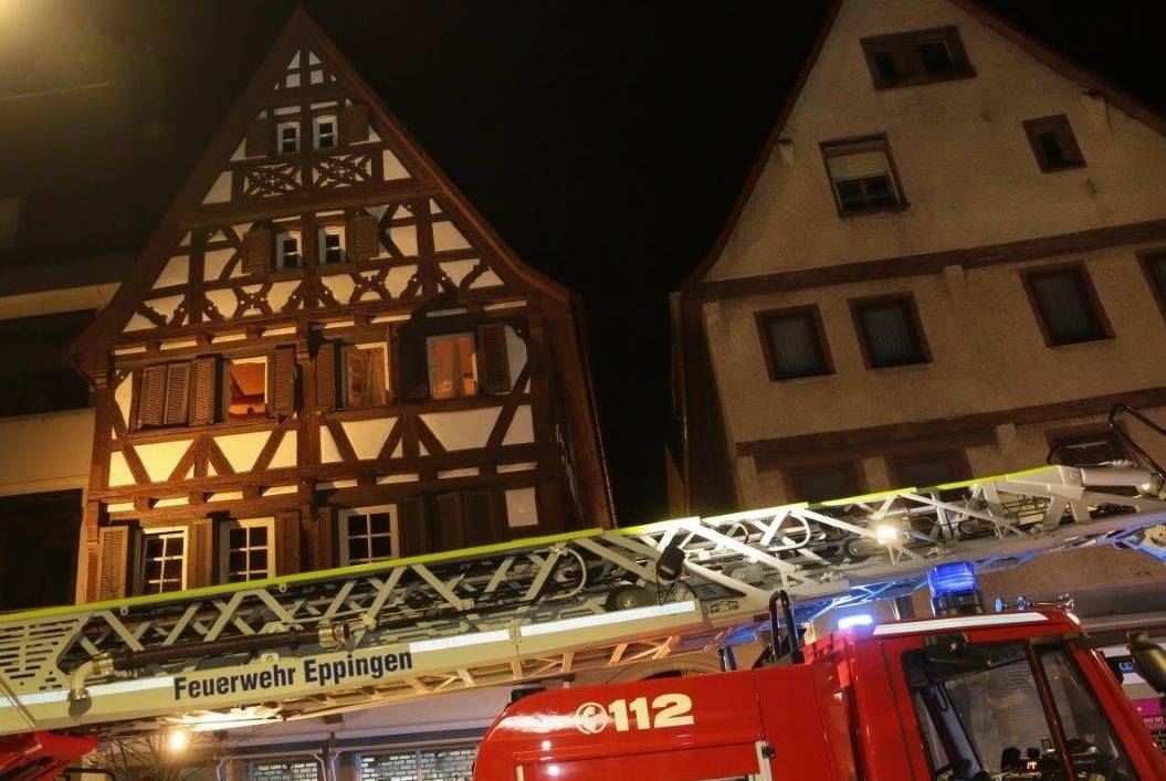 Eppingen: 42-Jähriger erstickt bei Feuer in seiner Wohnung ...