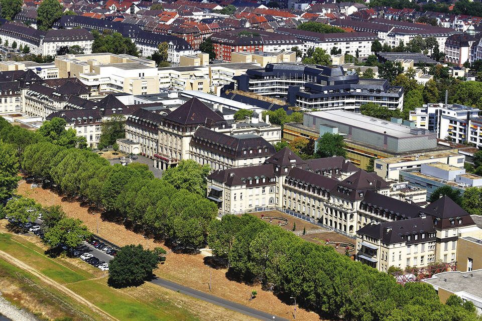 Mannheim: Uniklinik Braucht Mehr Geld, Um über Runden Zu Kommen ...