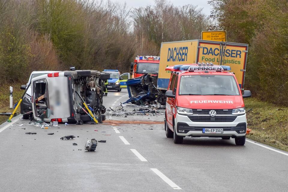 Eppingen: Kleintransporter-Fahrer Stirbt Bei Unfall Auf B293 (Update ...