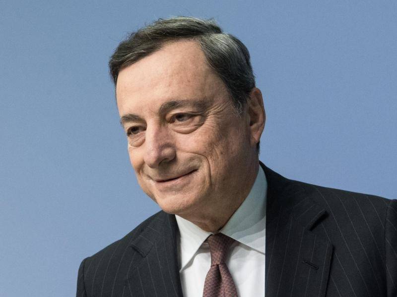 EZB-Präsident: Draghi: «Wir manipulieren den Wechselkurs ...