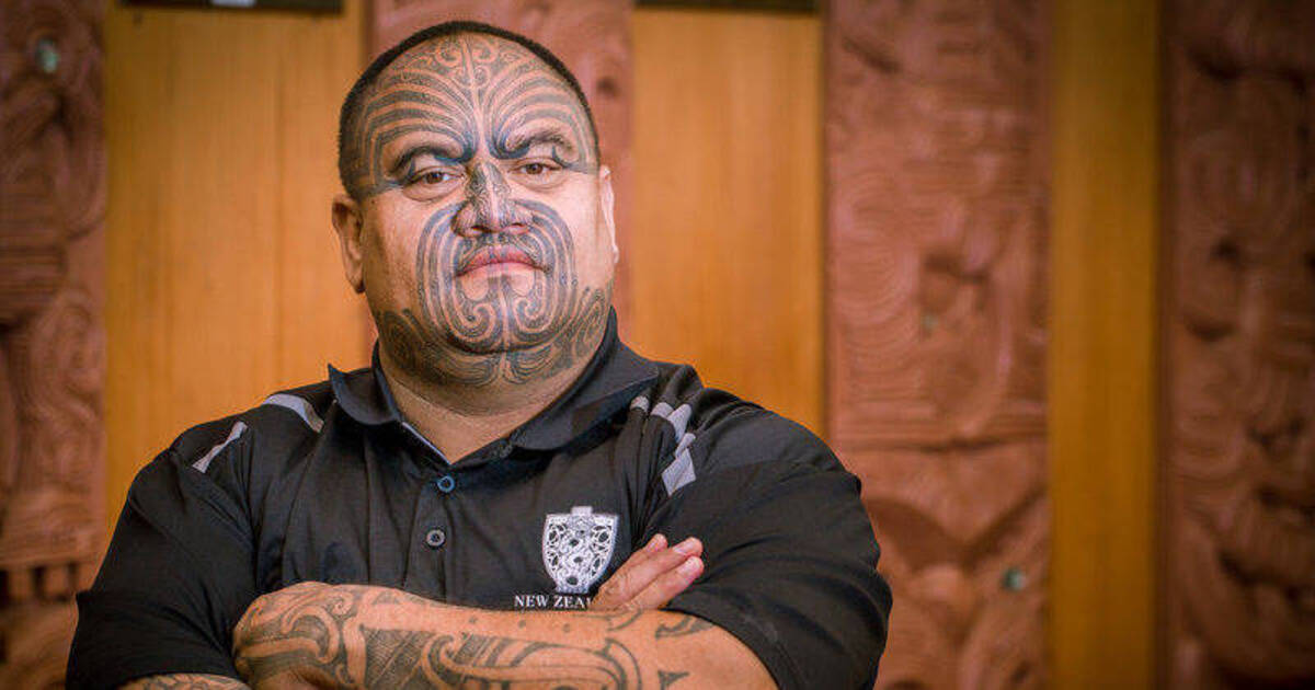 Der Ganze Stolz Im Gesicht Maori Tatowierungen Wieder Popular Gesellschaft Rnz