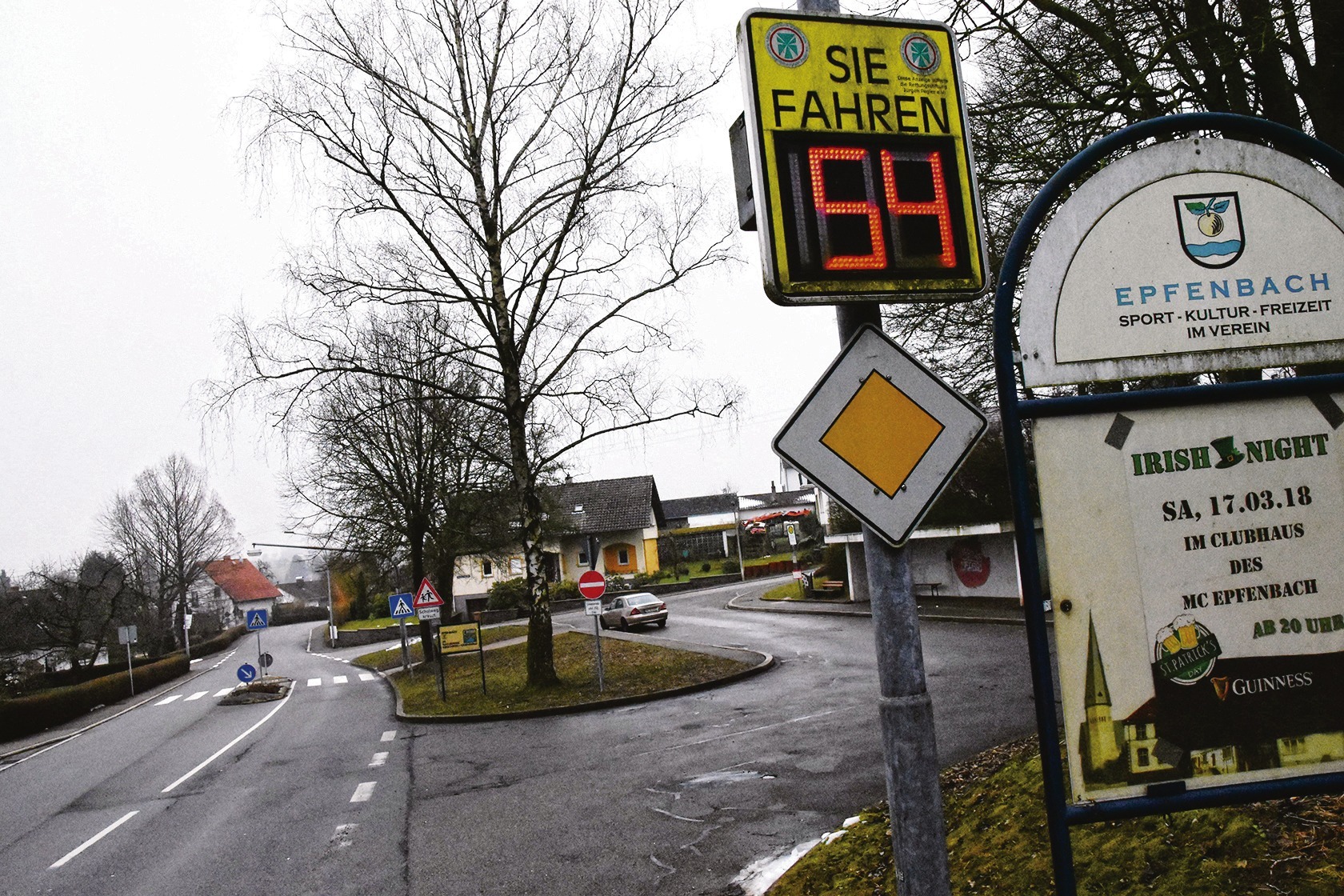 Raser In Epfenbach Die Massnahmen Gegen Raser Brauchen Zeit Sinsheim Rnz