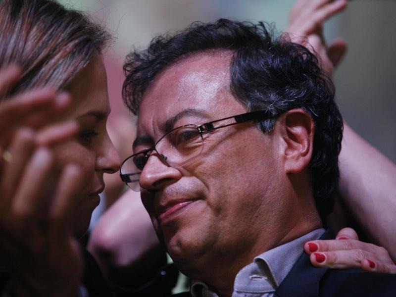 Gemäßigter linker Kurs: Gustavo Petro: Von «Comandante ...