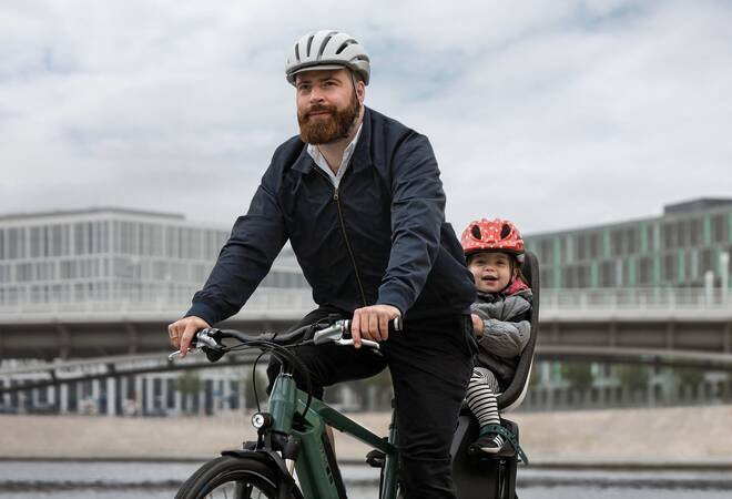 Kinder an Bord Wie der Nachwuchs auf dem Fahrrad mitfährt