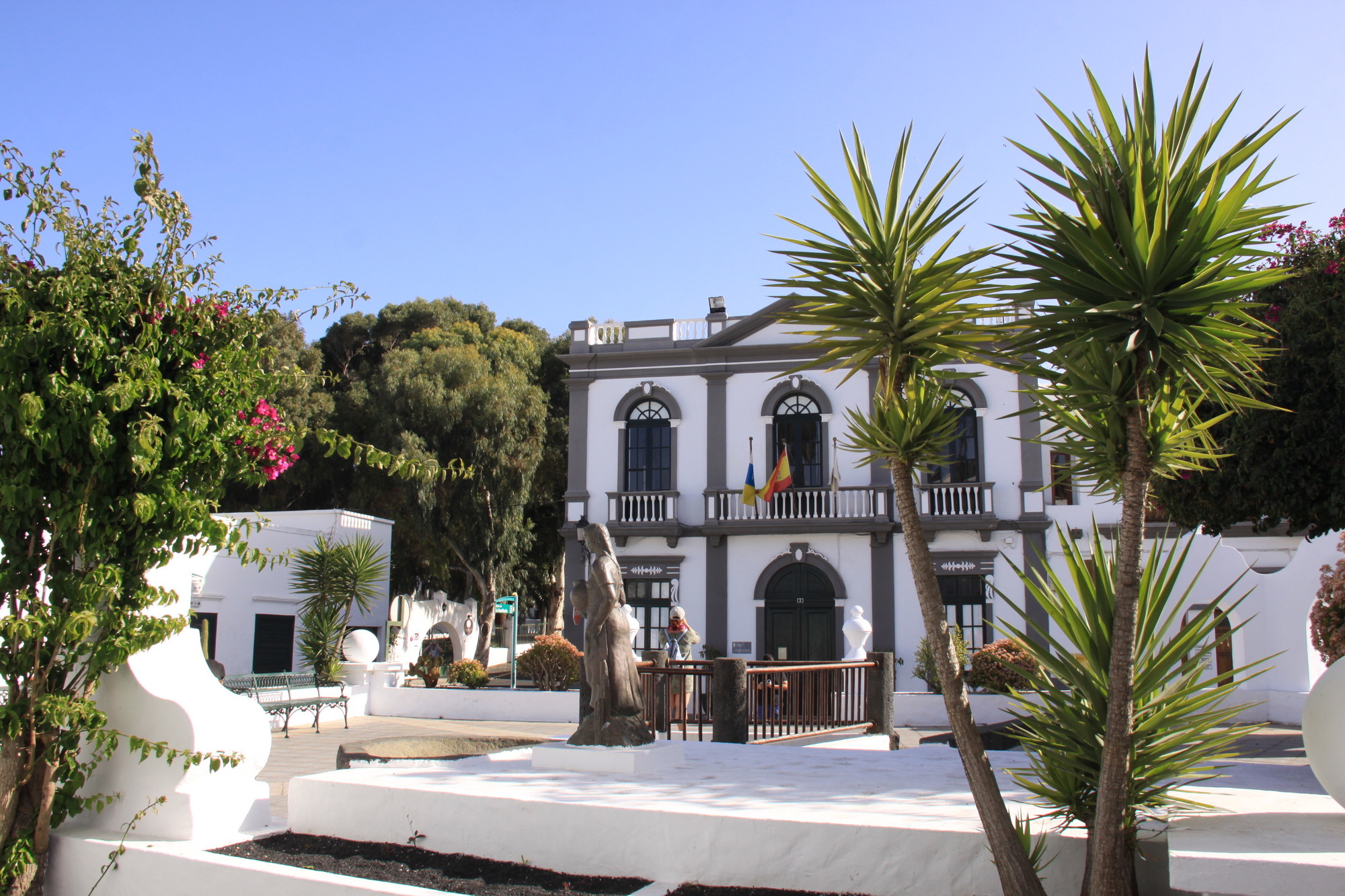 Lanzarote Feiert Den Inselheiligen Cesar Manrique Fotogalerien Rnz