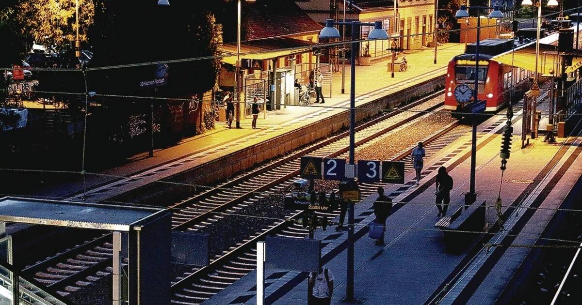 Heidelberg Jetzt funktionieren die Bahnhofsleuchten in